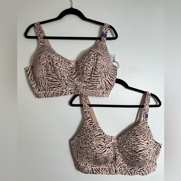 2 Underwire Bras 46C - Picture 2 of 8